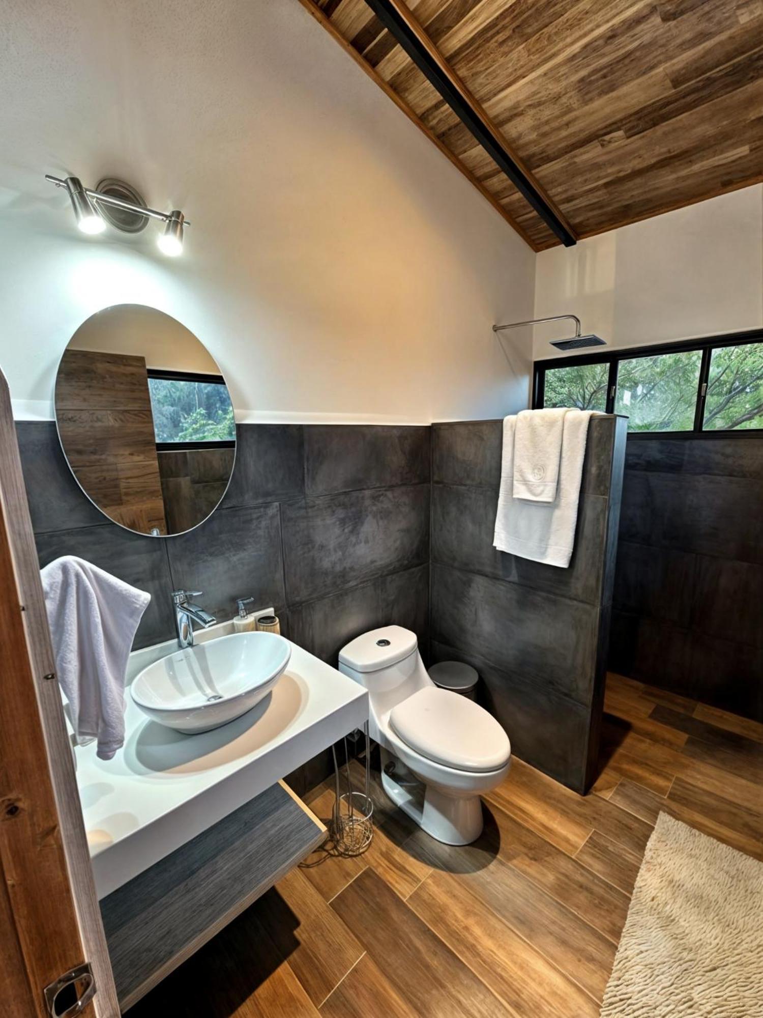 Moon Forest Apartments Monteverde Екстериор снимка